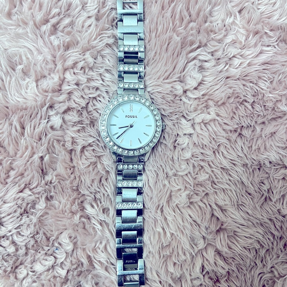 Women’s fossil watch